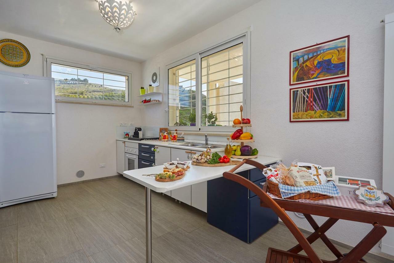 Villa Bonifato Vista Sulle Campagne E Sul Mare Siciliano Cozy House Italy Alcamo Exterior photo